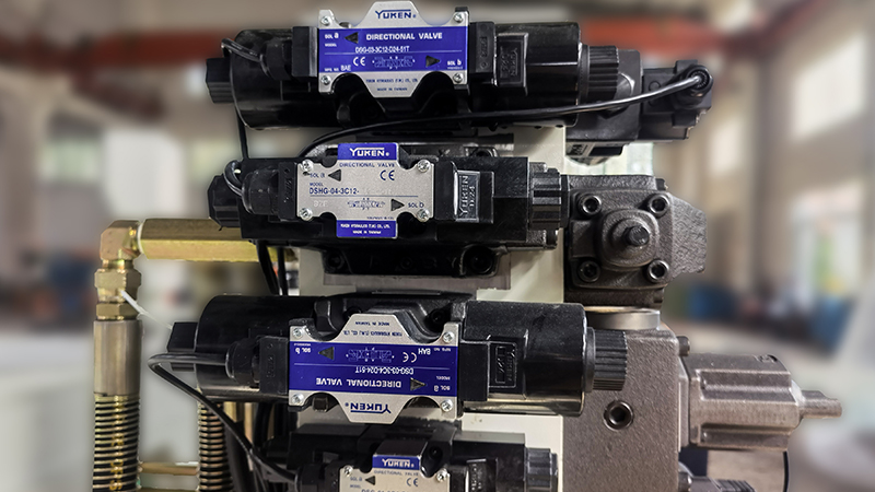 愛科注塑機油路系統(tǒng)